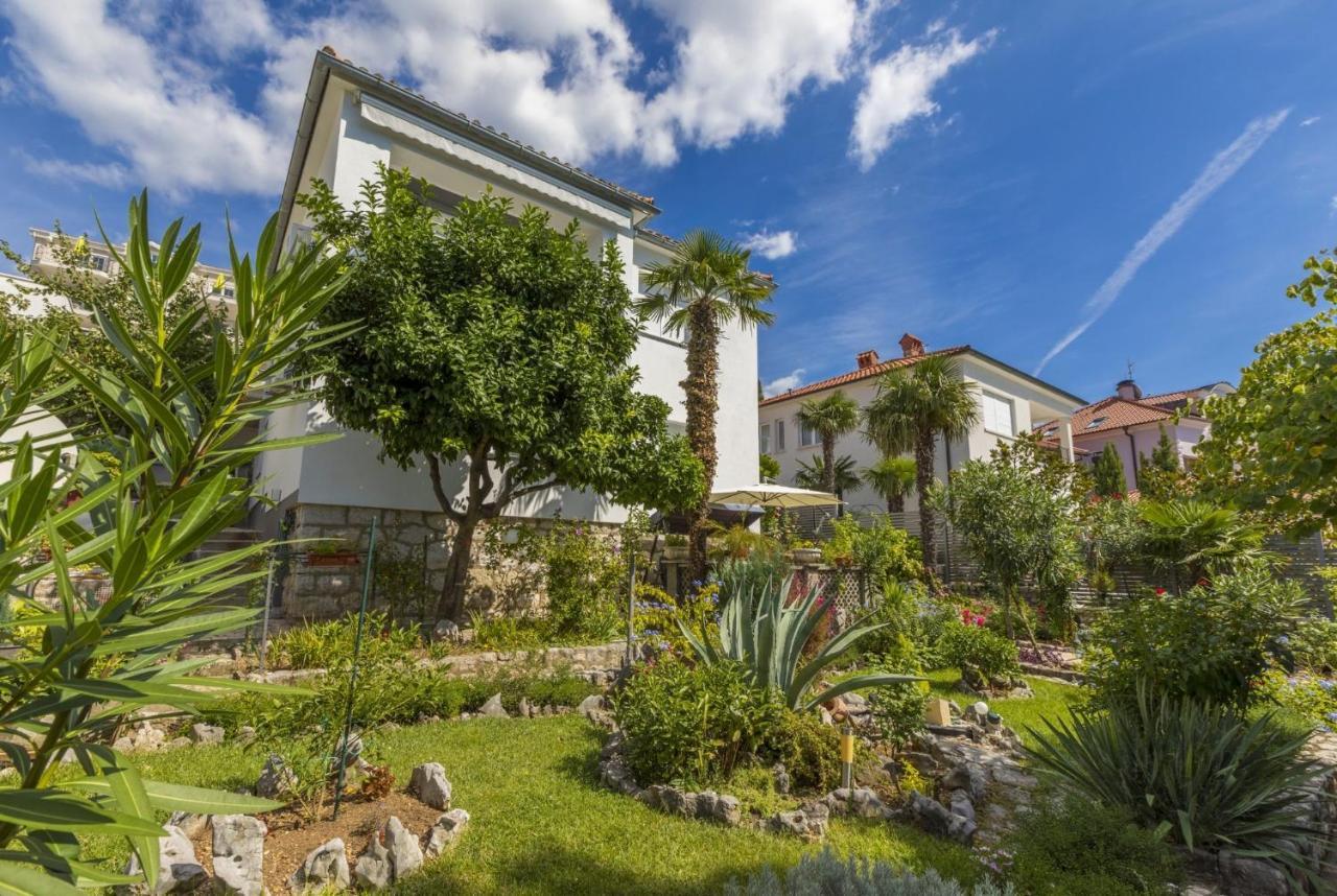 Zupan Appartement Crikvenica Buitenkant foto