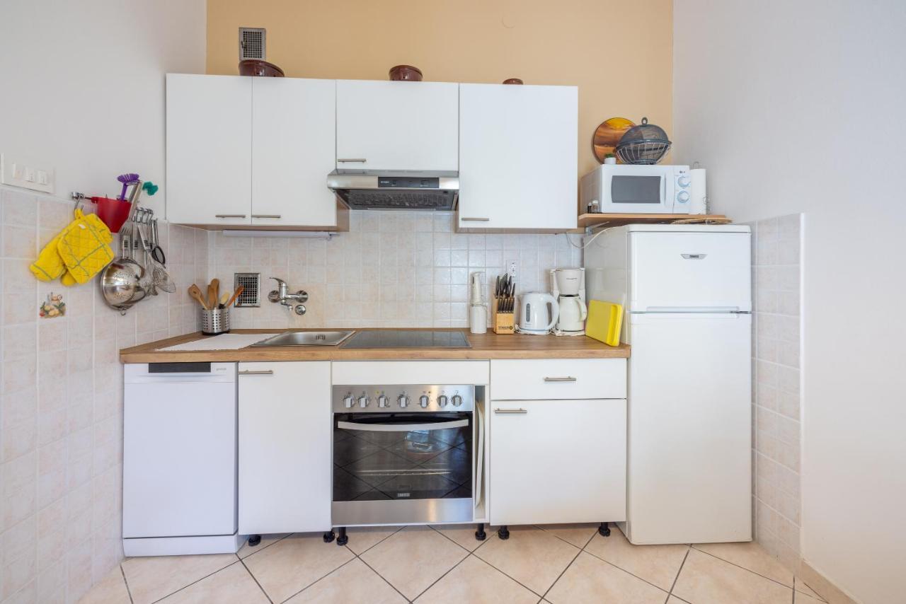 Zupan Appartement Crikvenica Buitenkant foto