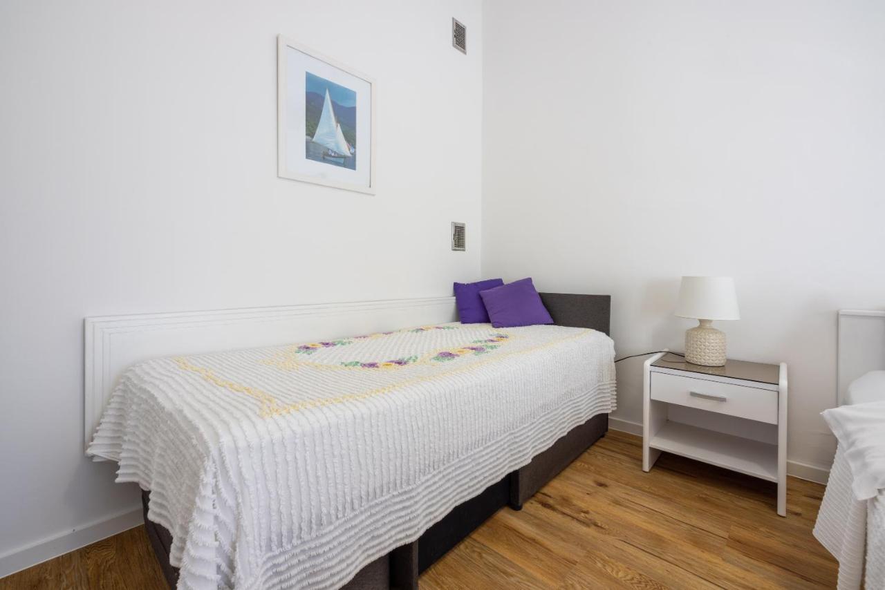Zupan Appartement Crikvenica Buitenkant foto